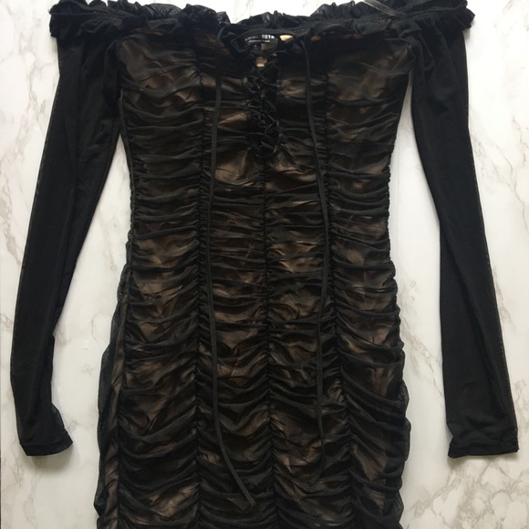 Off the shoulder dress - Picture 1 of 4